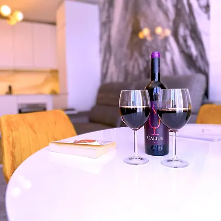 Апартаменты Tropicalidays Oceanview Grand Luxe Адехе