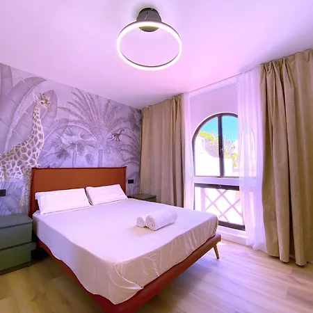 Tropicalidays Oceanview Grand Luxe Апартаменты *