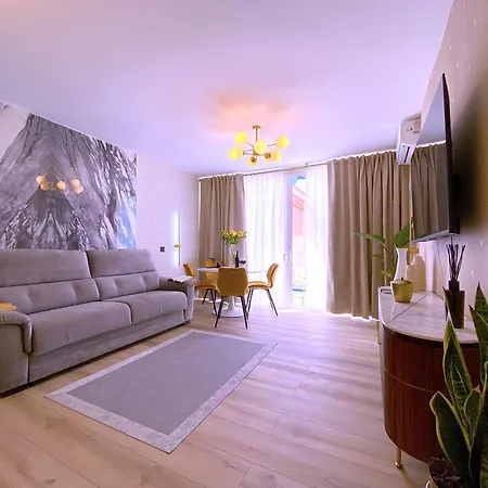 Tropicalidays Oceanview Grand Luxe Апартаменты Адехе